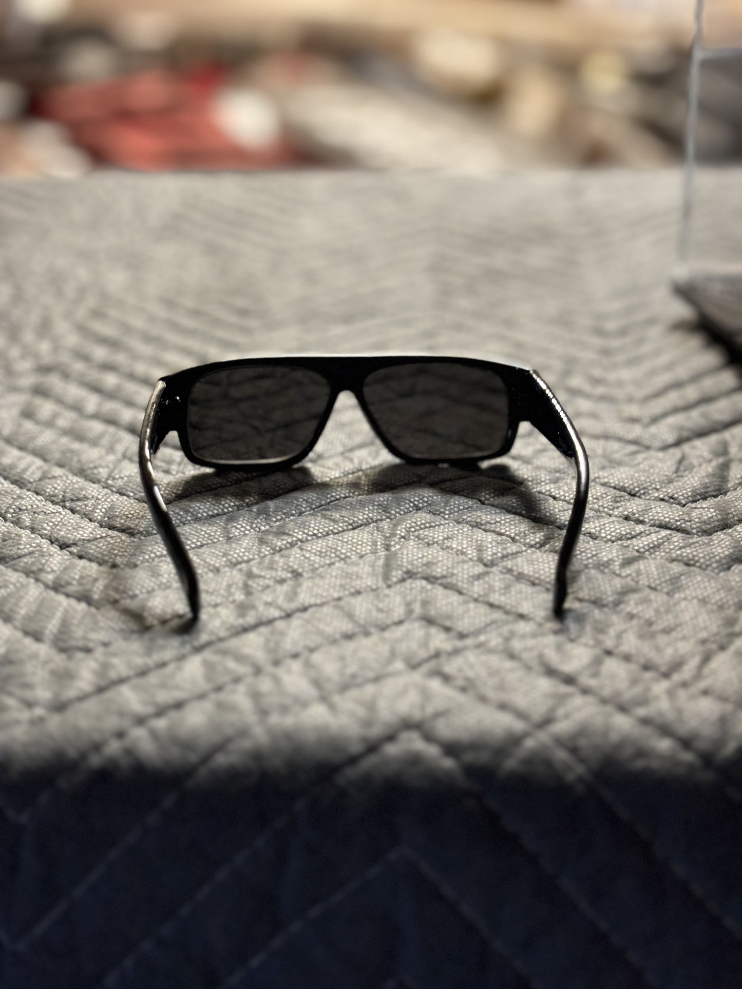 Little Kid’s sunglasses